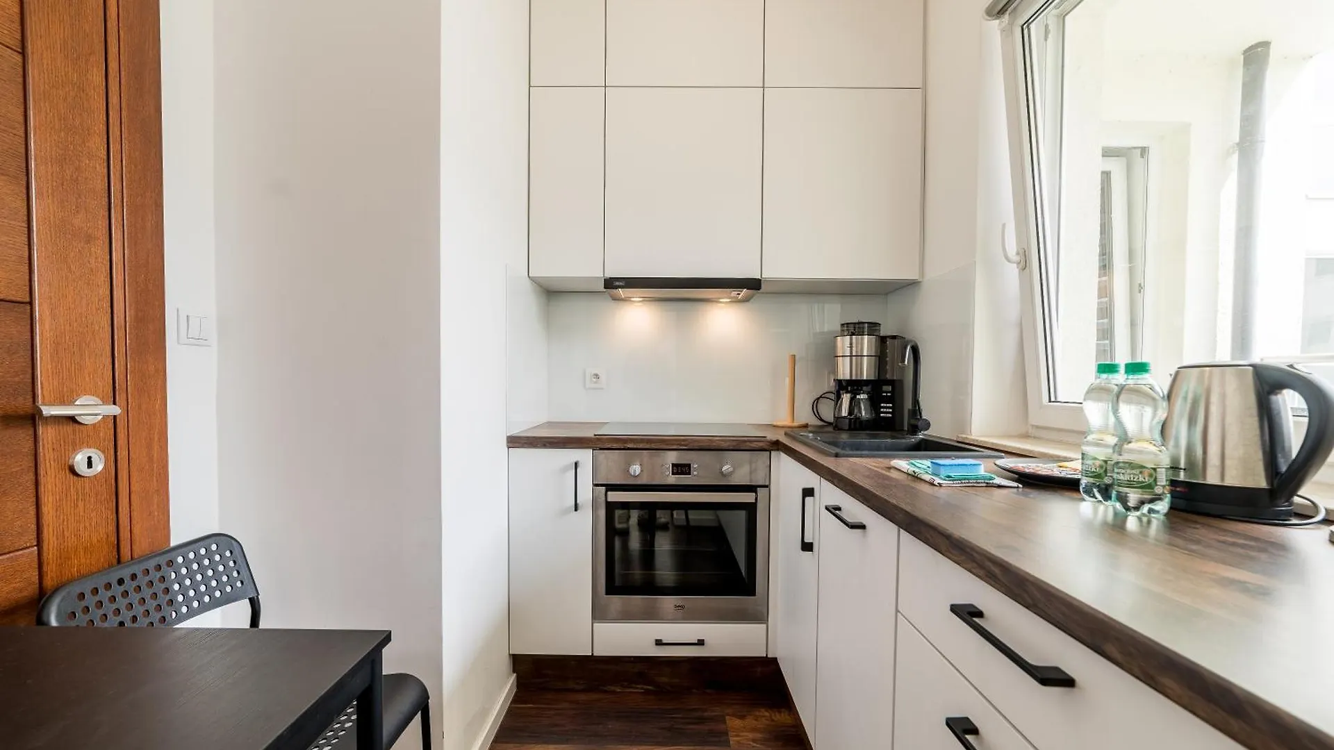 Warta River Homely Apartment Poznan