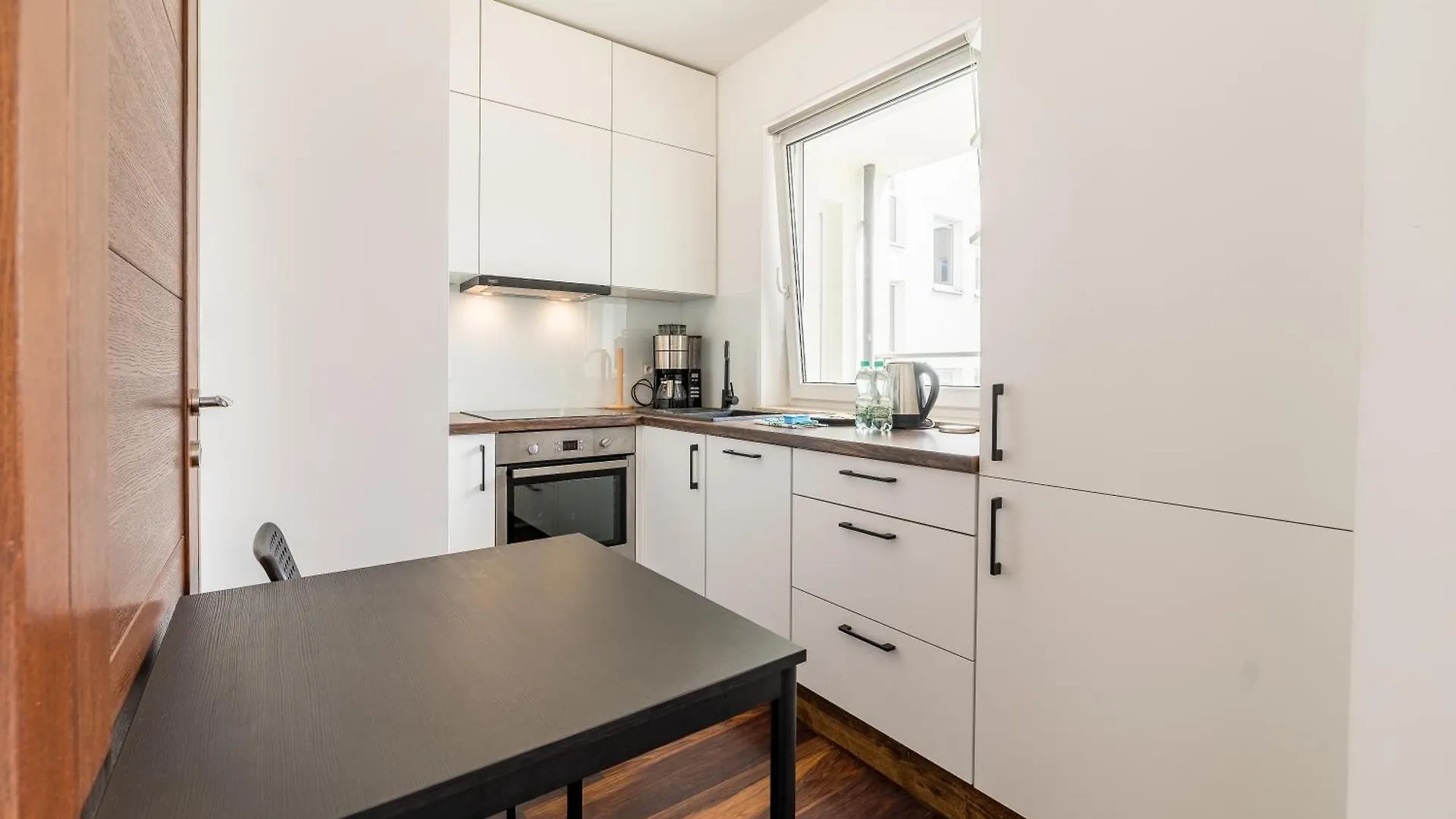 Warta River Homely Apartment Poznan